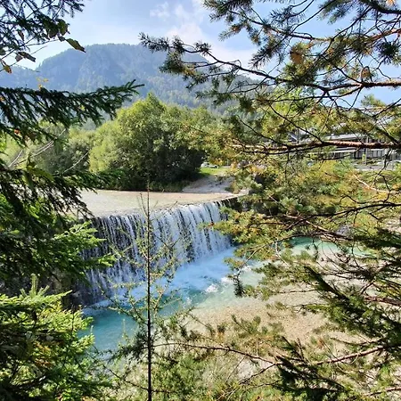 Seventy Seven Apartman *