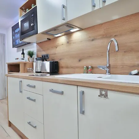 Διαμέρισμα Seventy Seven