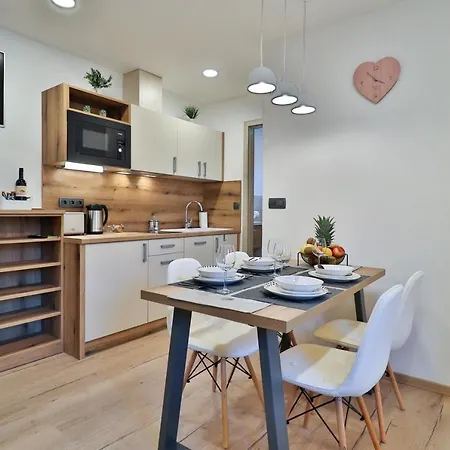 Seventy Seven Διαμέρισμα