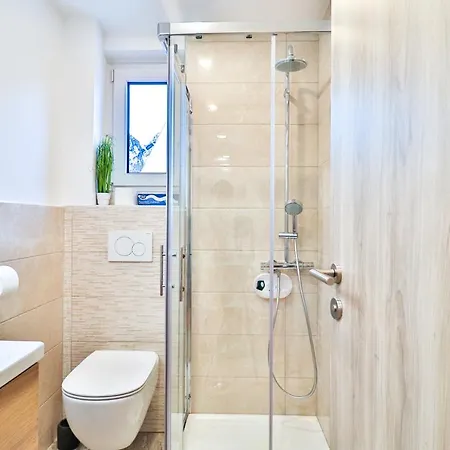 公寓 Seventy Seven *