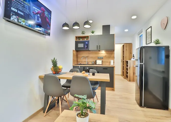 Seventy Seven Apartmán