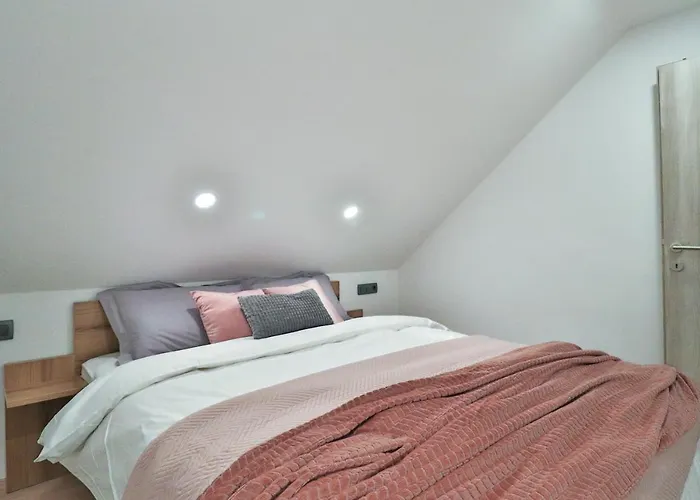 Seventy Seven Apartmán *