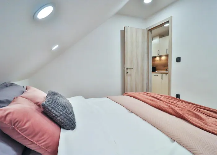 Seventy Seven Apartmán *