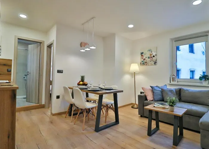 Seventy Seven Apartmán *