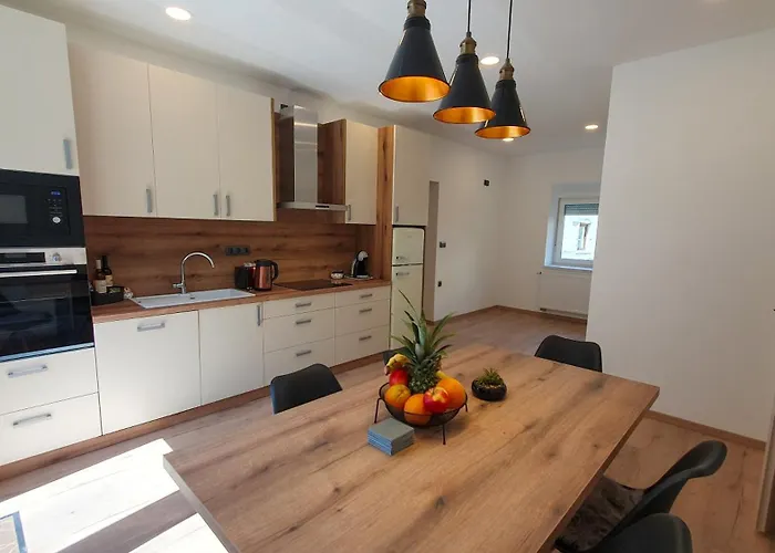 Seventy Seven Apartmán